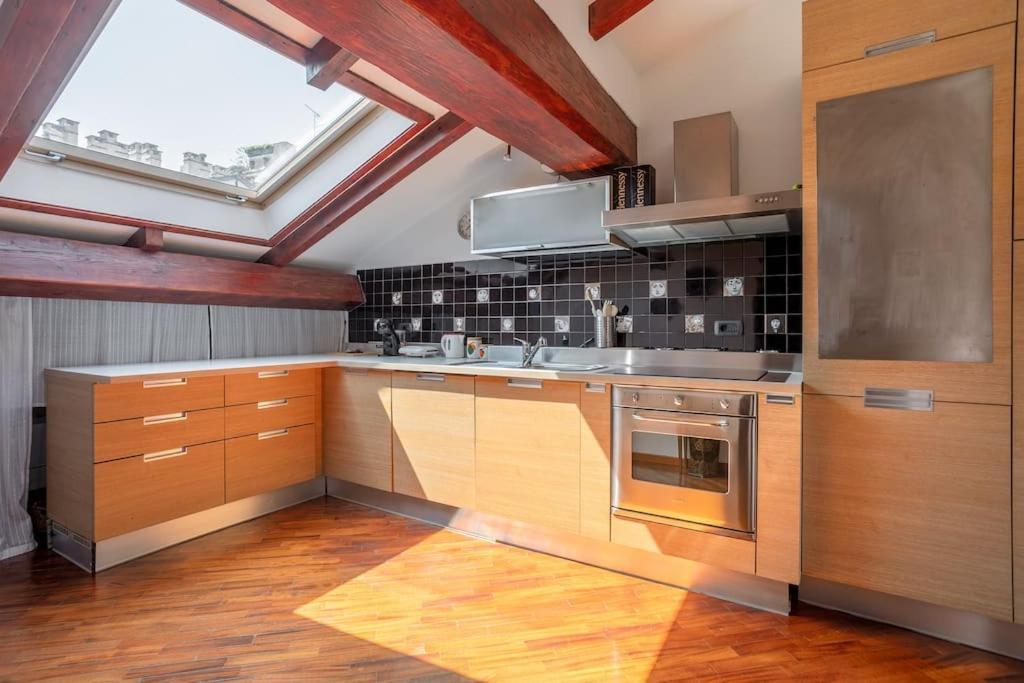 Appartement De Amicis' Nest - Center Milan